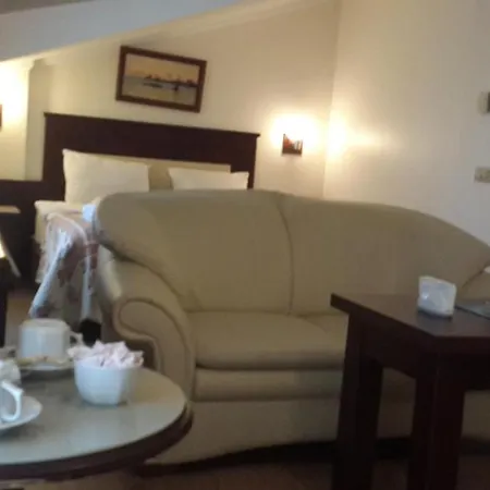 Kumburgaz Blue World Hotel