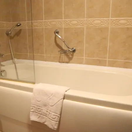 Kumburgaz Blue World Otel 4*