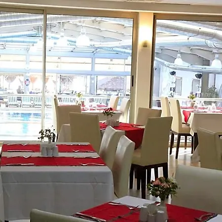 Otel Kumburgaz Blue World