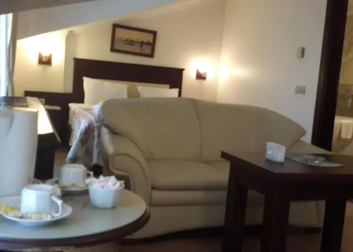 Kumburgaz Blue World Hotel